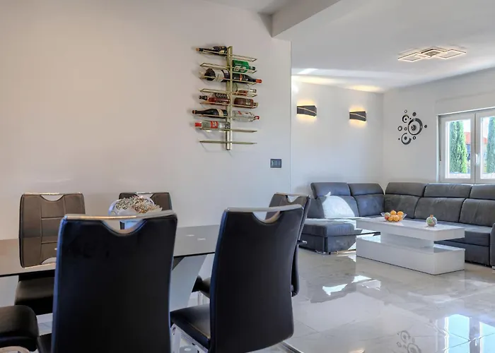 Damir By Interhome
