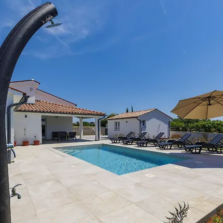 Holiday home Damir By Interhome *