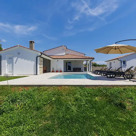 Holiday home Damir By Interhome Pula